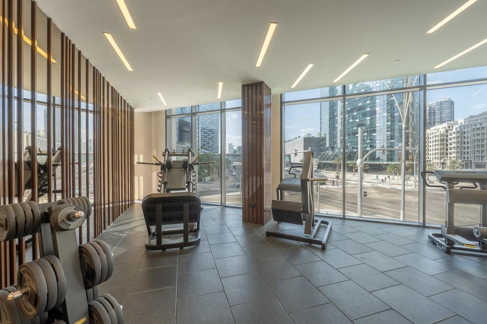 Apartment Luxurious 2 Bdr - Reem Nine - Full Mangroves & Sea Views - - Table Pool - Sauna - Cinema - Big Gym - Calisthenics